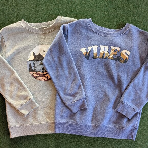 Bundle Boy's Sweatshirts 5T 💙 - Picture 1 of 5